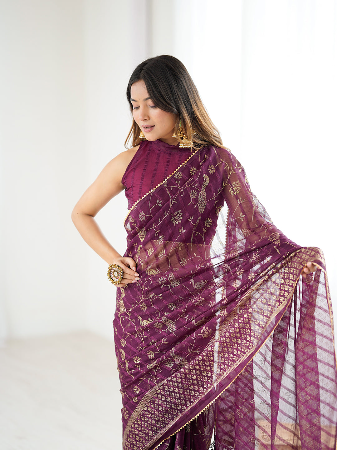 Urban Pallu Printed Poly Chiffon Daily Saree