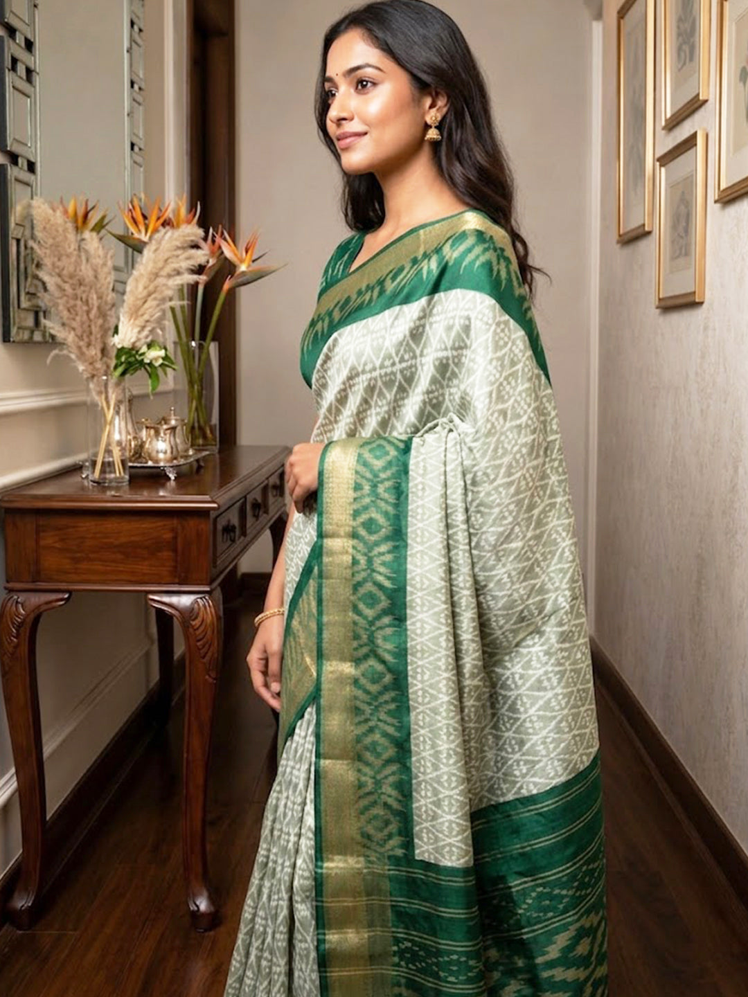 Urban Pallu Printed Silk Blend Festive Saree