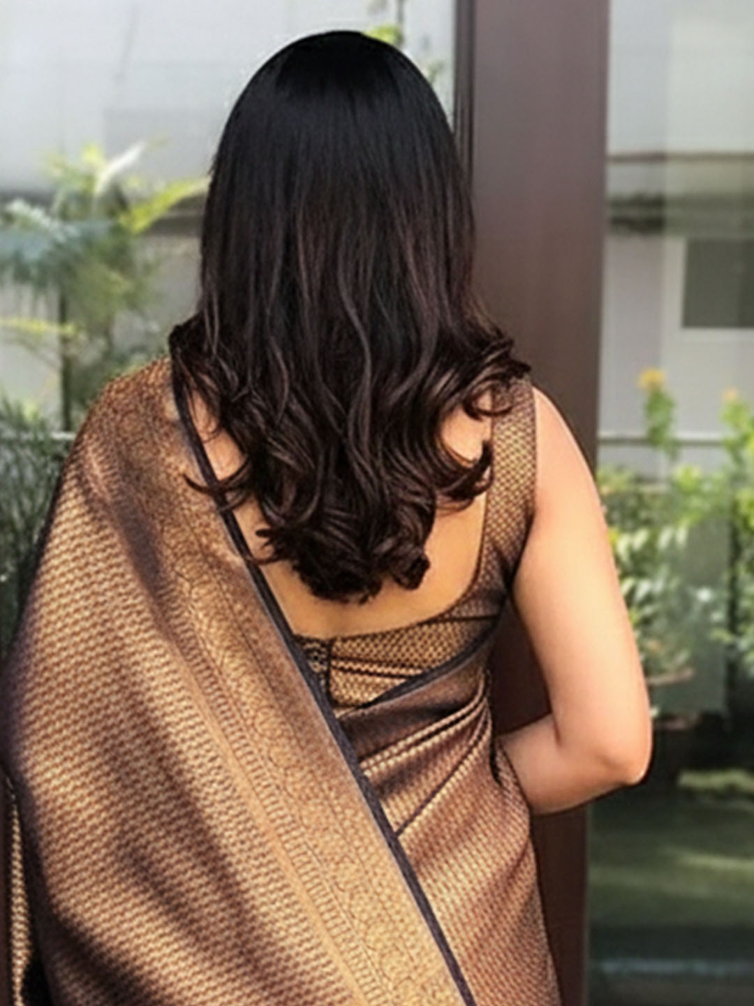 Urban Pallu Woven Design Silk Blend Traditional Saree