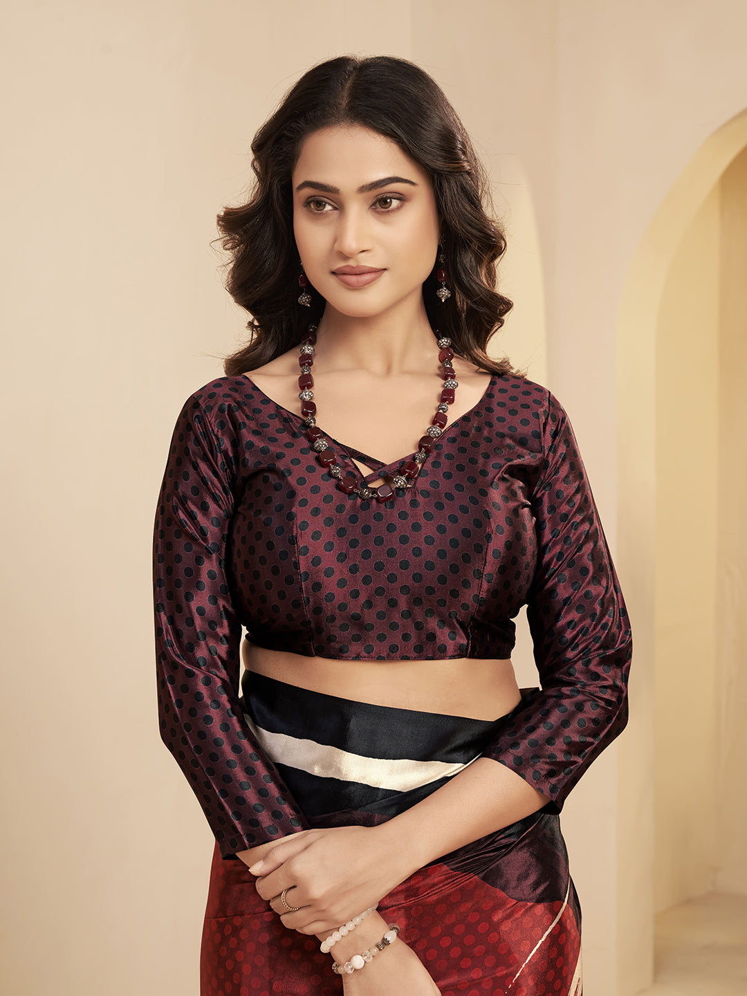 Urban Pallu Printed Poly Silk Work Saree