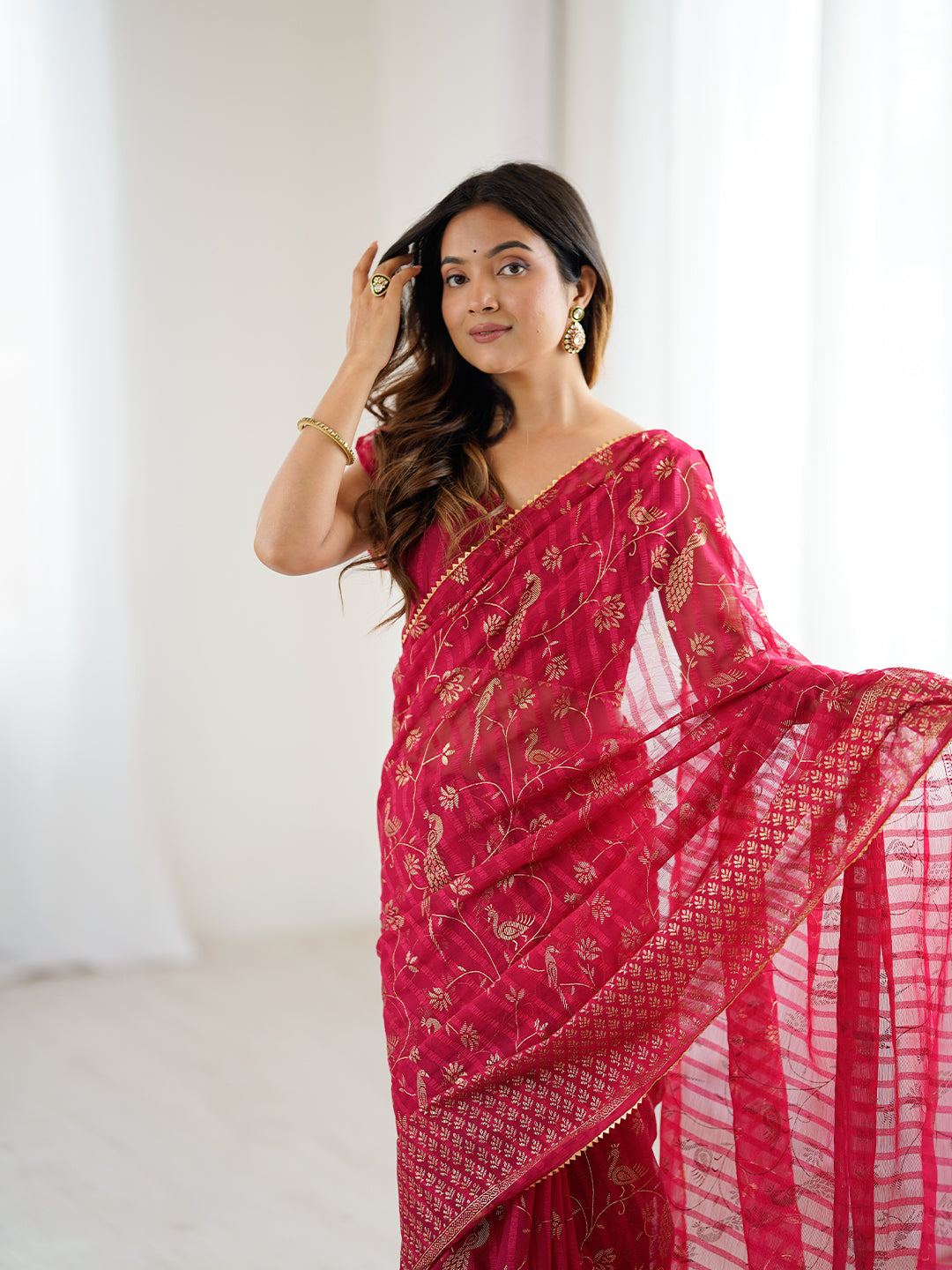 Urban Pallu Printed Poly Chiffon Daily Saree