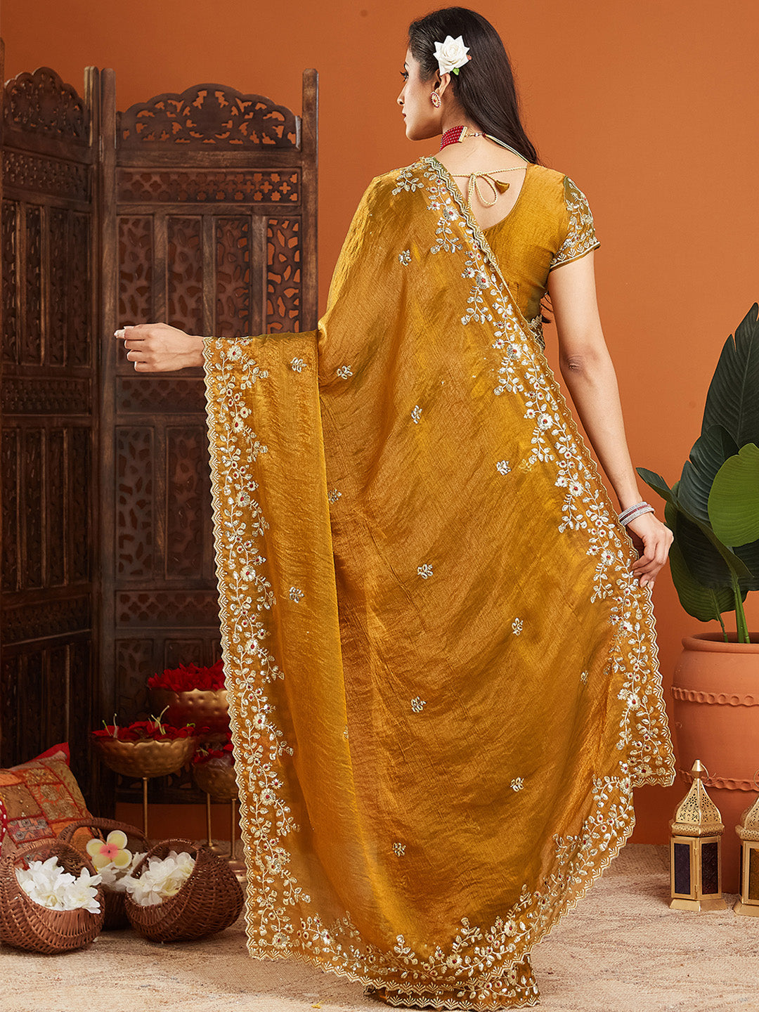 Urban Pallu Embroidered Organza Fusion Saree