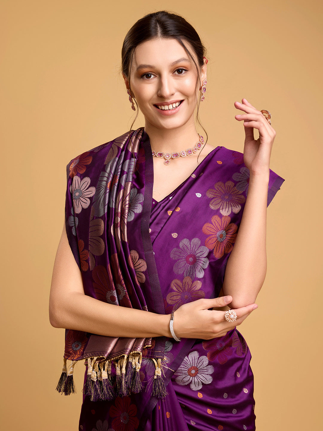 Urban Pallu Woven Design Silk Blend Party Saree