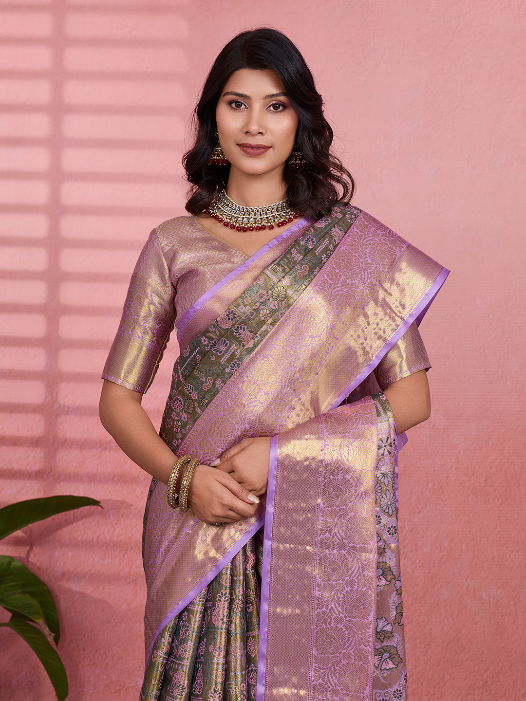 Urban Pallu Woven Design Art Silk Traditional Saree
