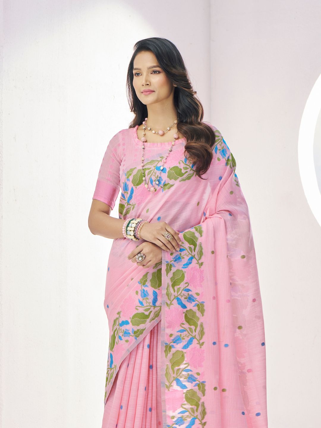 Urban Pallu Woven Design Silk Blend Daily Saree