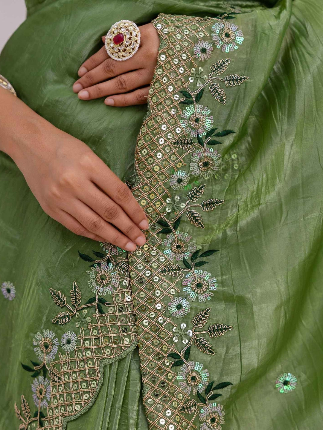 Urban Pallu Embroidered Tissue Festive Saree