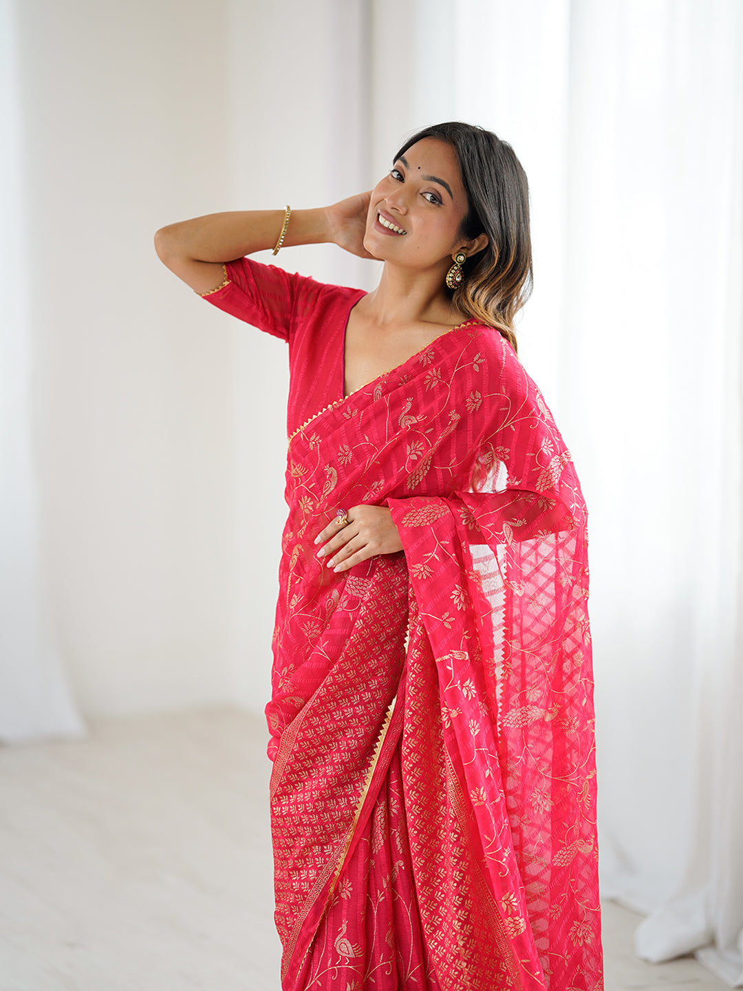 Urban Pallu Printed Poly Chiffon Daily Saree