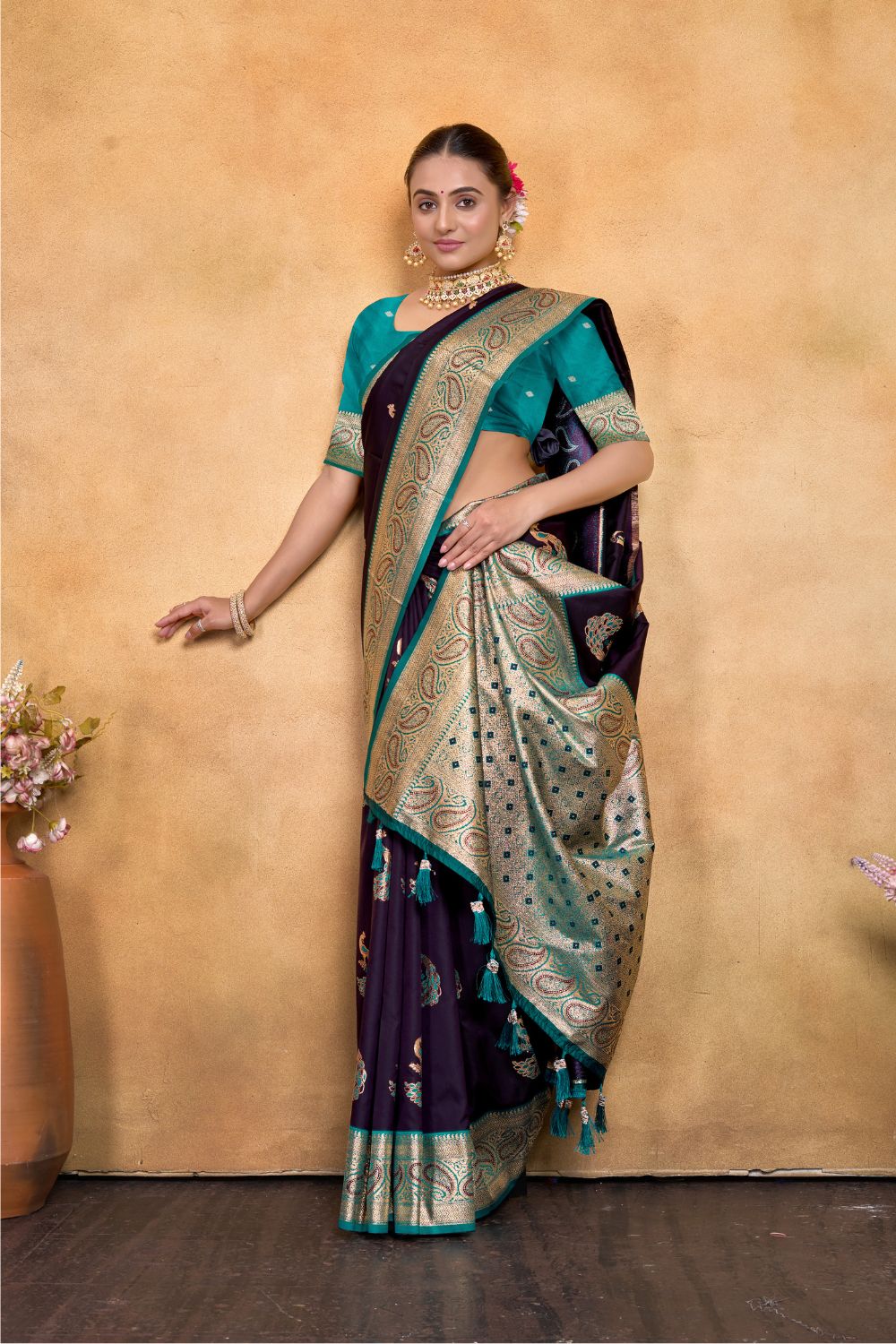 Urban Pallu Woven Design Silk Blend Fusion Saree