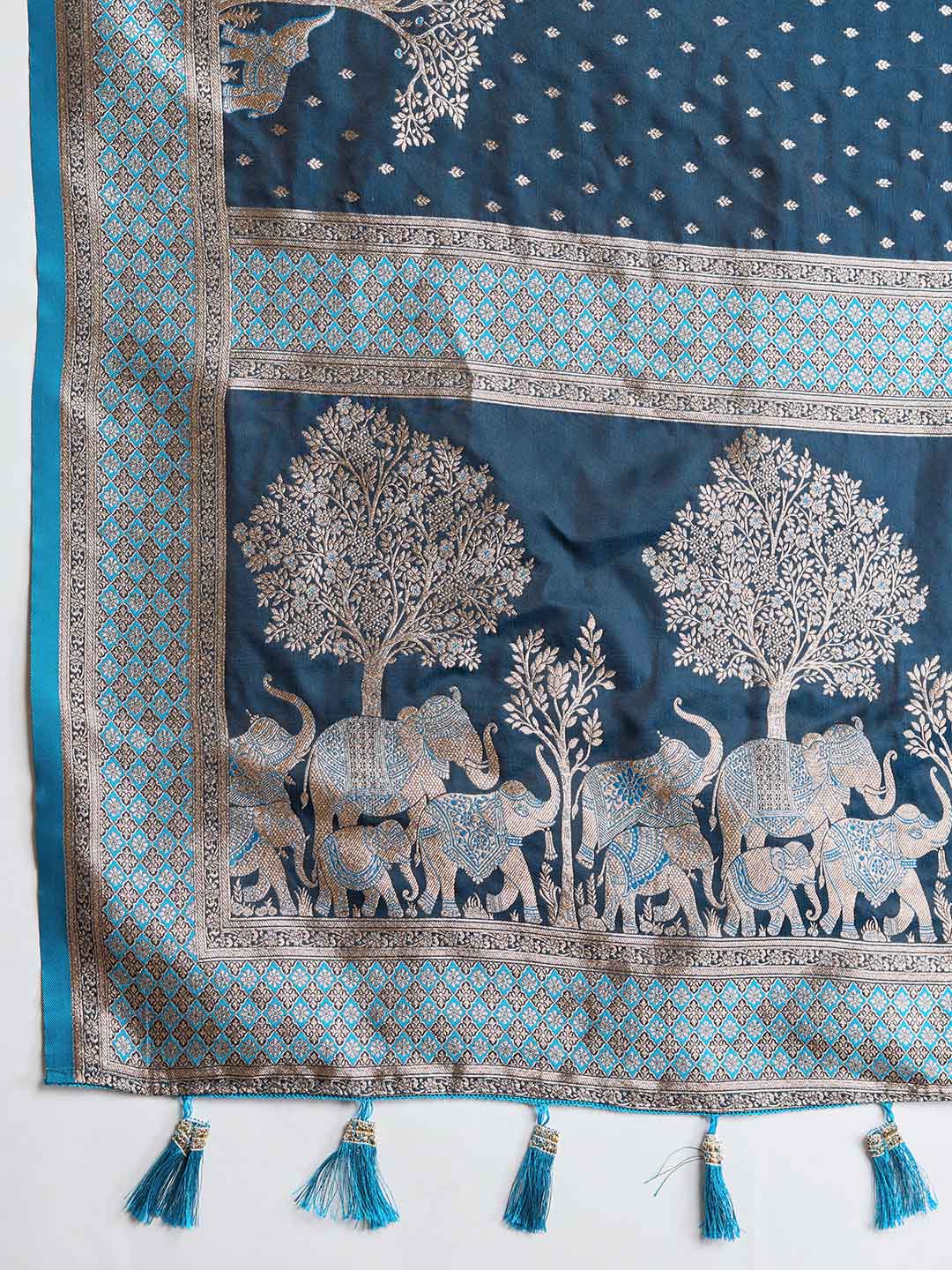 Urban Pallu Woven Design Silk Blend Party Saree
