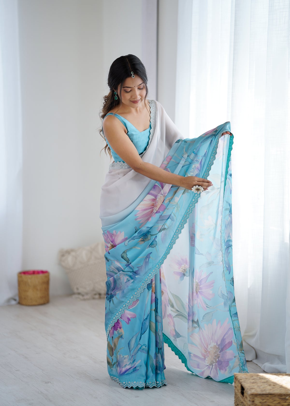Urban Pallu Printed Silk Blend Daily Saree