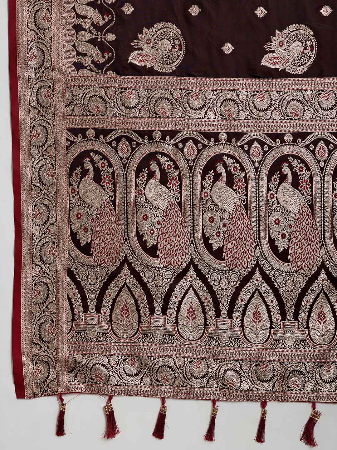 Urban Pallu Woven Design Silk Blend Party Saree