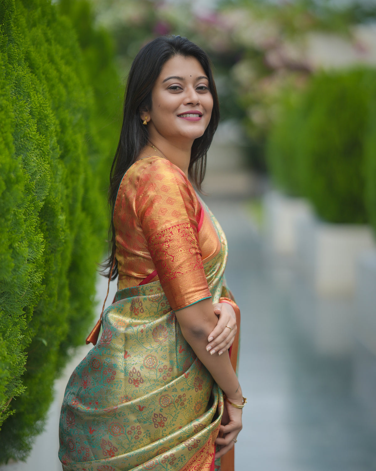 Urban Pallu Woven Design Art Silk Traditional Saree
