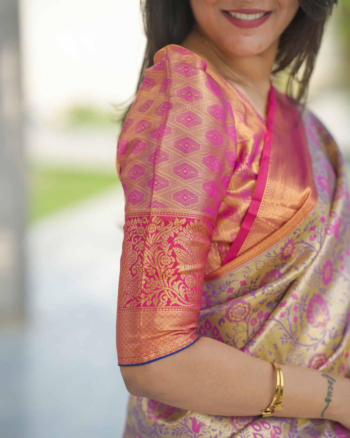 Urban Pallu Woven Design Art Silk Traditional Saree