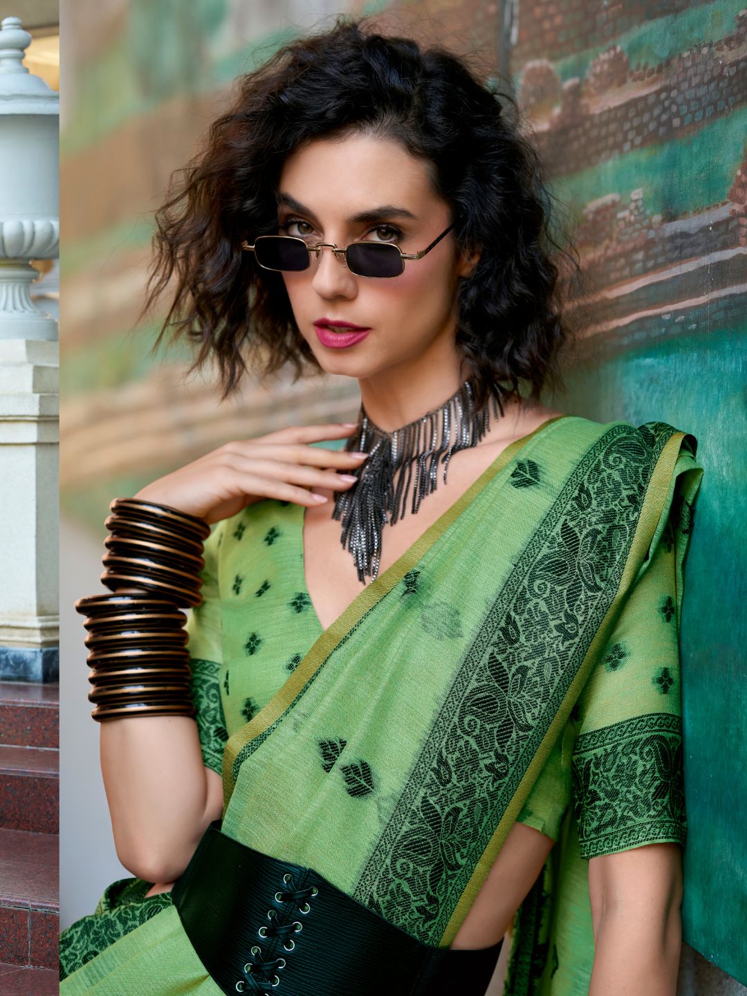 Urban Pallu Woven Design Cotton Blend Daily Saree