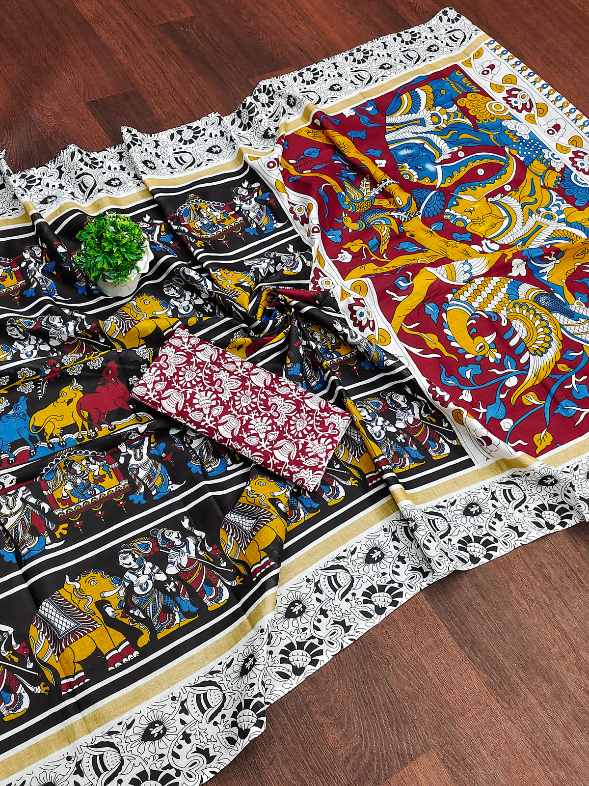Urban Pallu Woven Design Pure Cotton Daily Saree