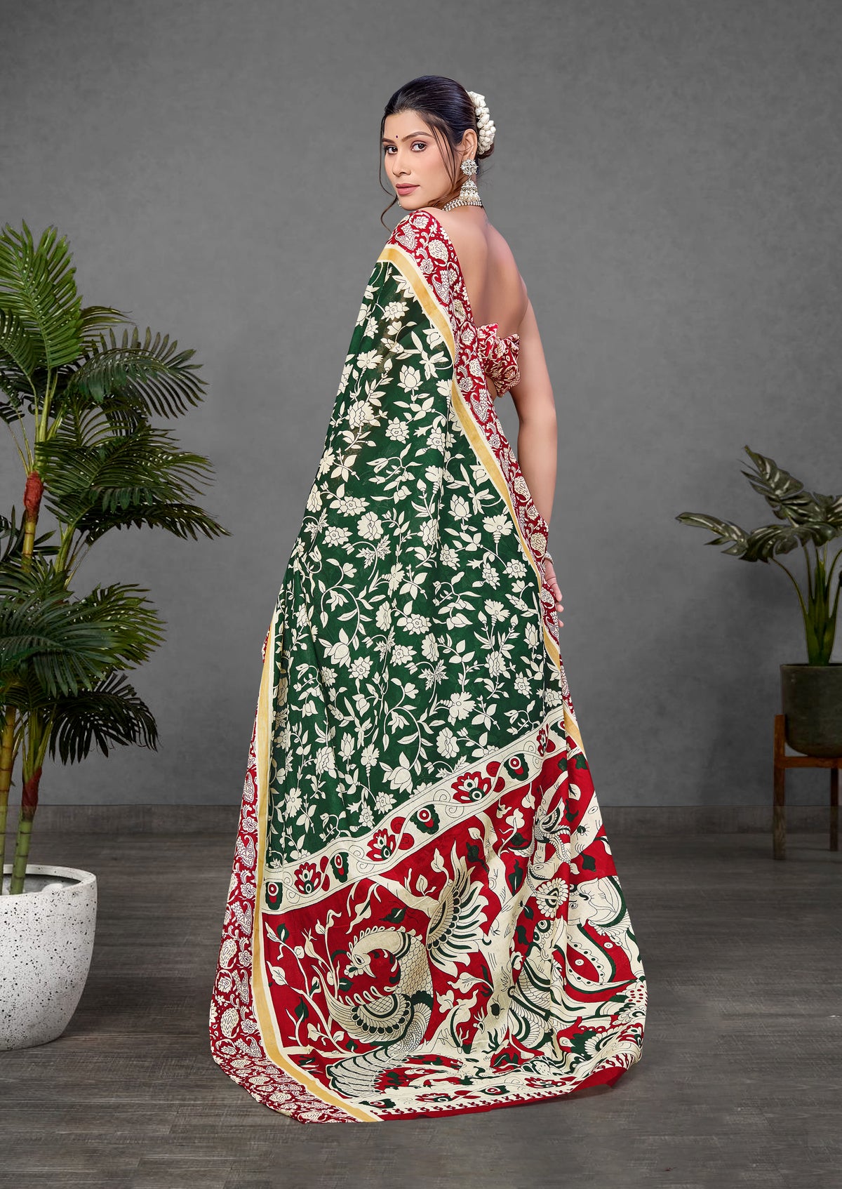 Urban Pallu Woven Design Pure Cotton Daily Saree