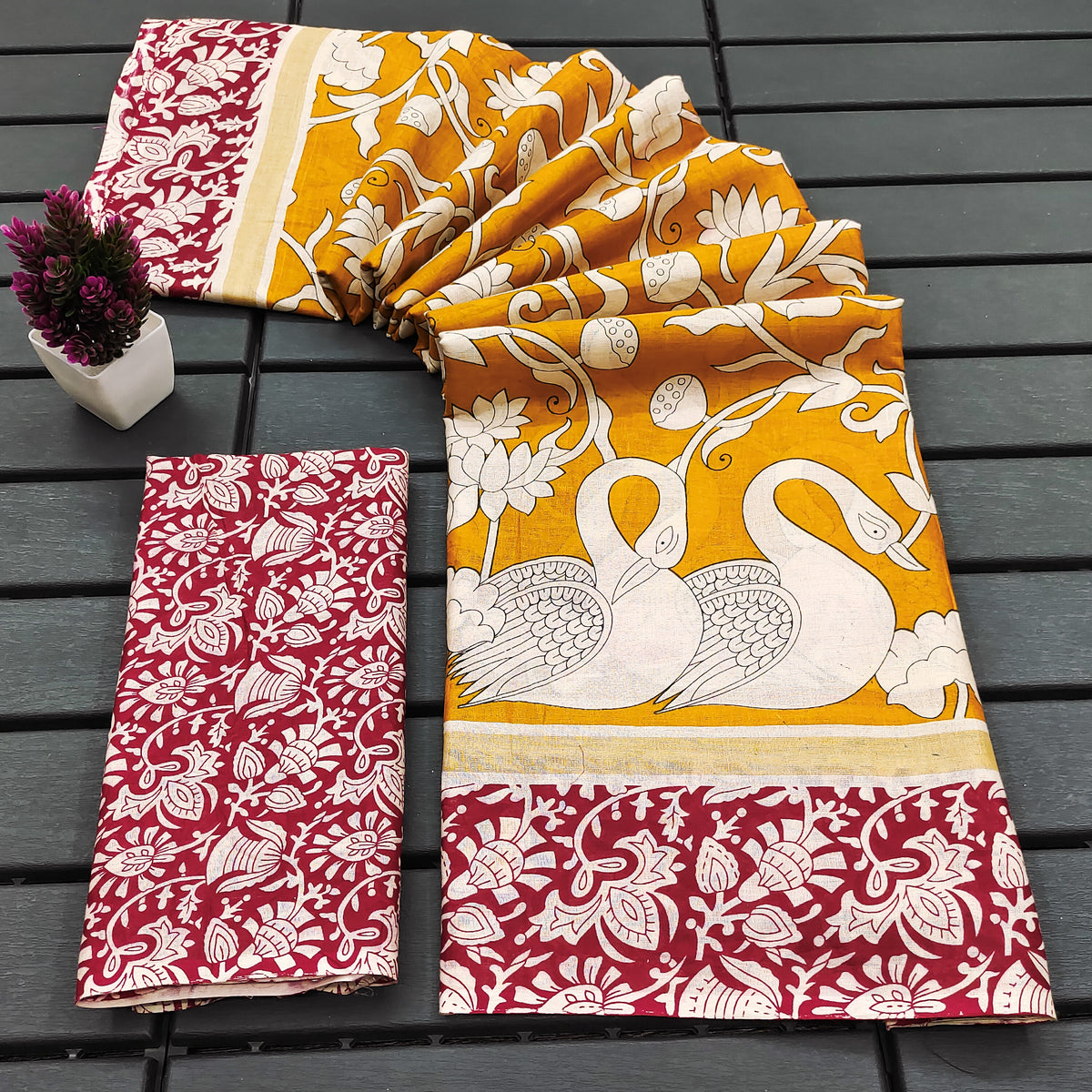 Urban Pallu Woven Design Pure Cotton Daily Saree