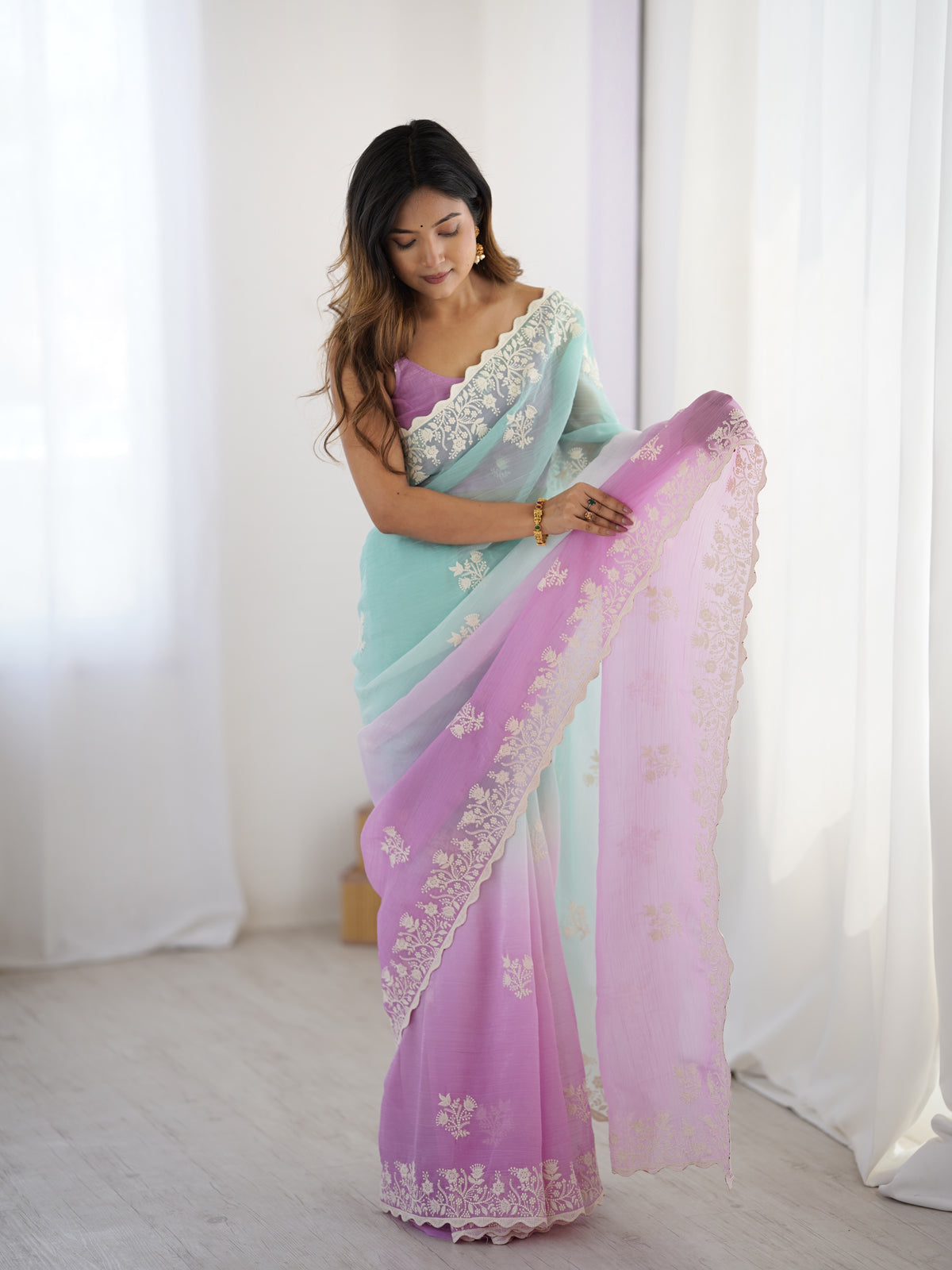 Urban Pallu Embroidered Organza Party Saree