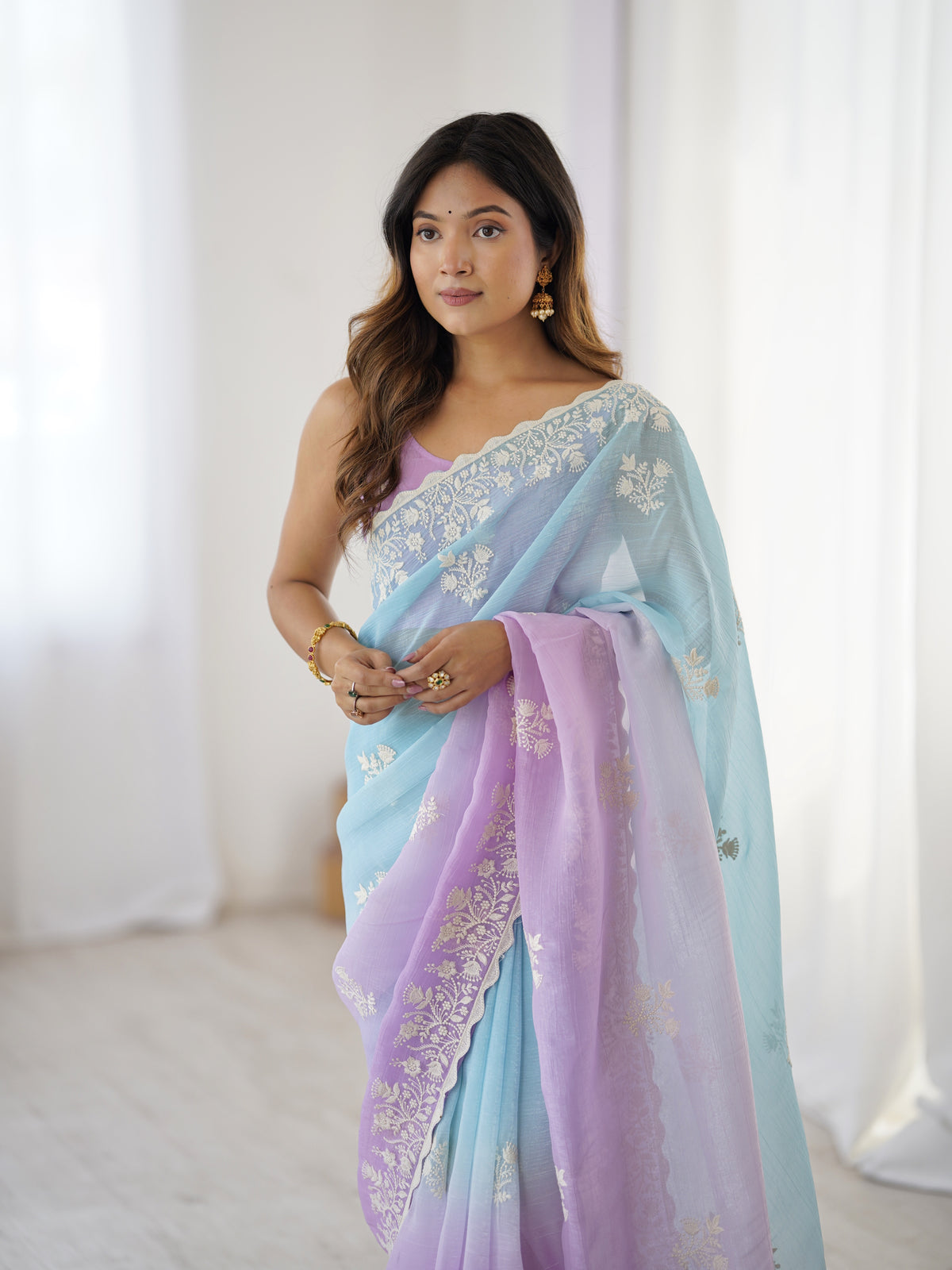 Urban Pallu Embroidered Organza Party Saree