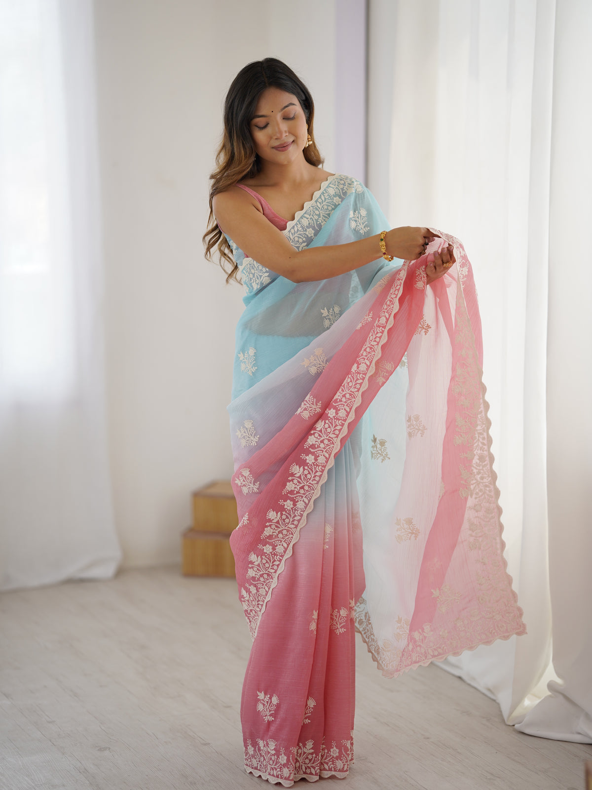 Urban Pallu Embroidered Organza Party Saree