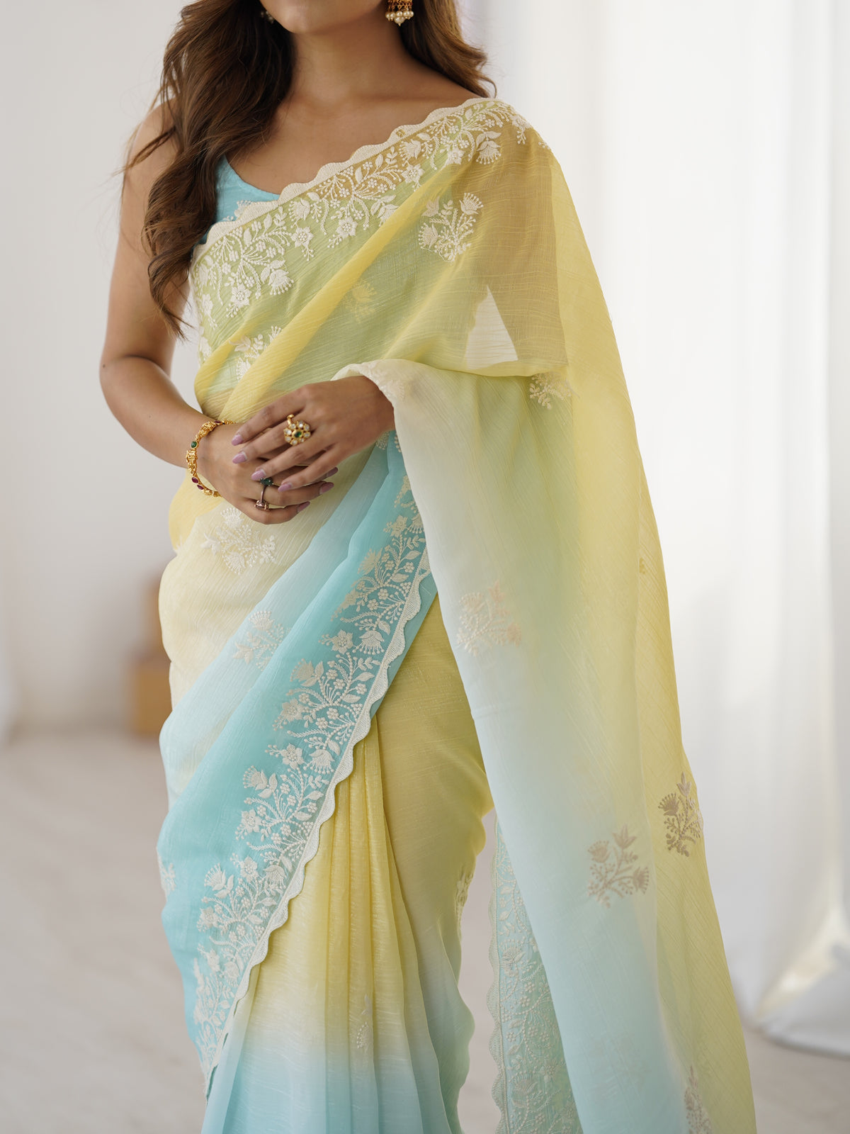 Urban Pallu Embroidered Organza Party Saree