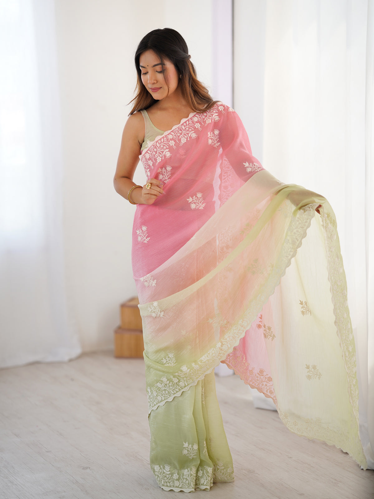 Urban Pallu Embroidered Organza Party Saree