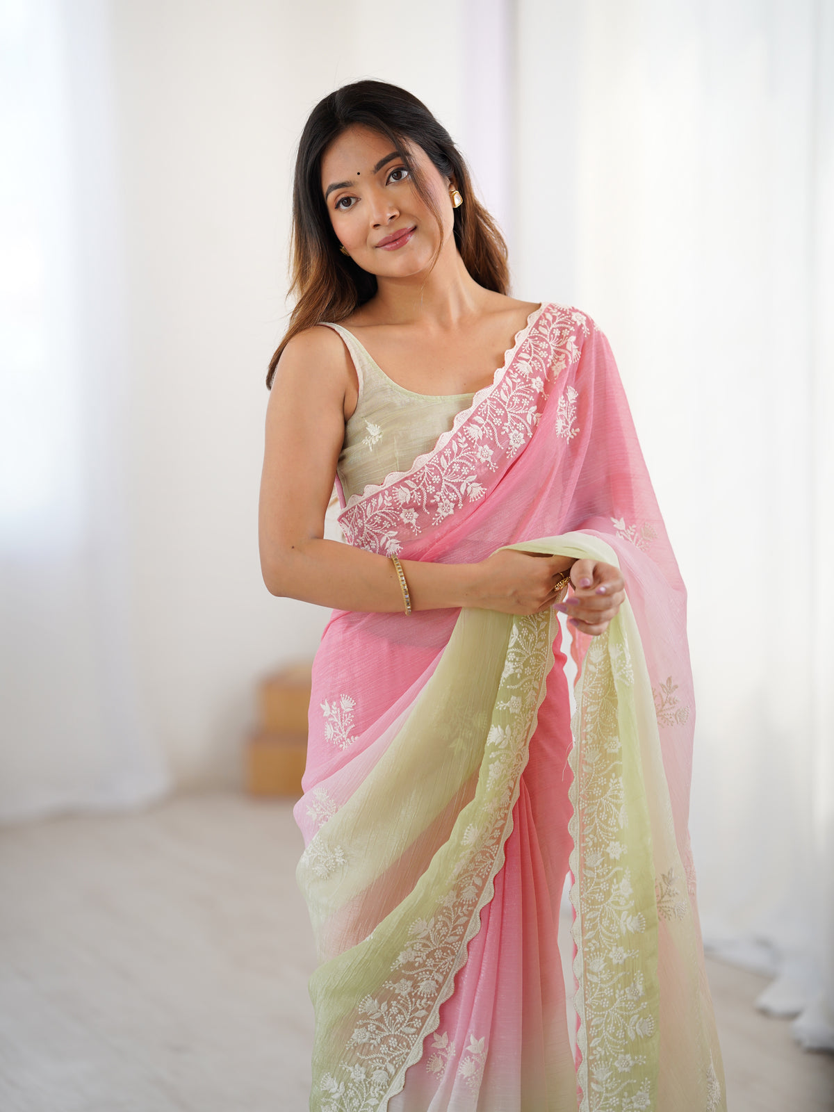 Urban Pallu Embroidered Organza Party Saree