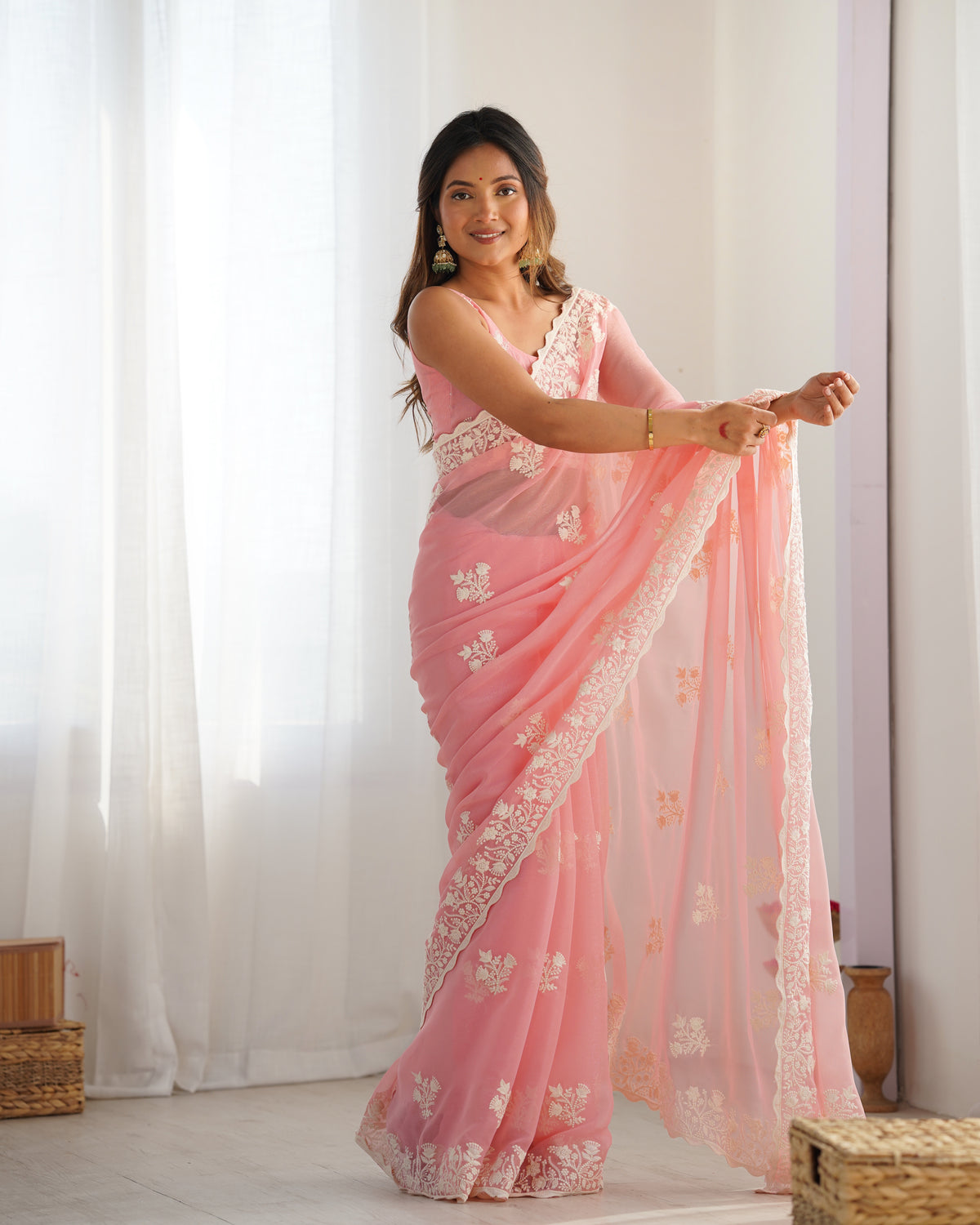 Urban Pallu Embroidered Organza Party Saree