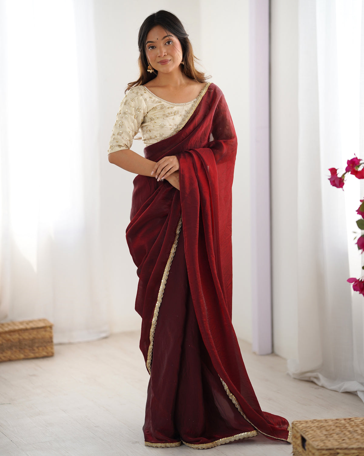 Urban Pallu Solid Tissue Festive Saree
