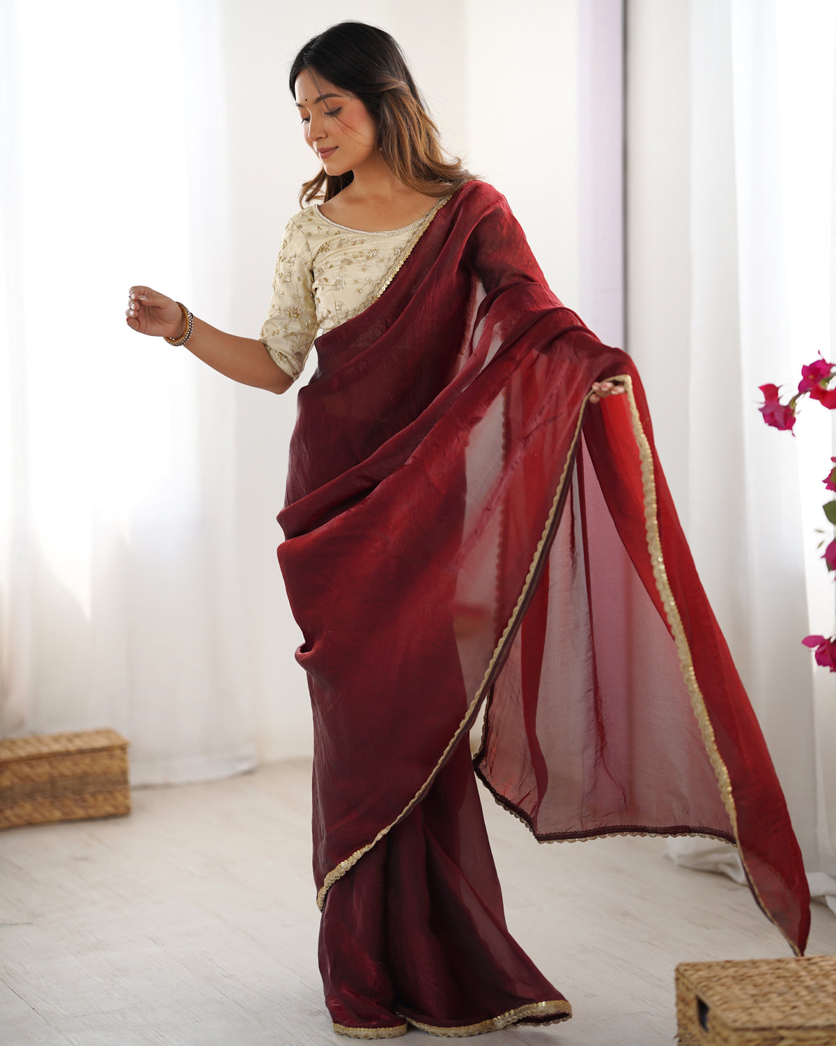 Urban Pallu Solid Tissue Festive Saree
