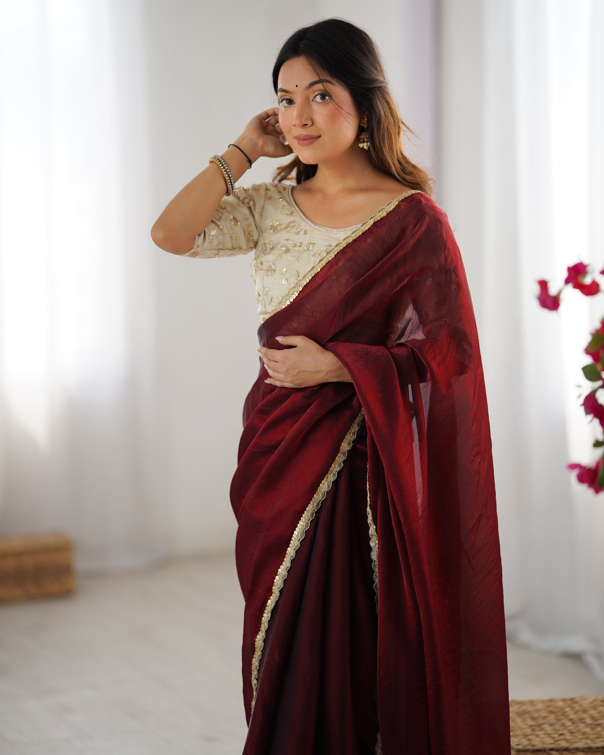 Urban Pallu Solid Tissue Festive Saree