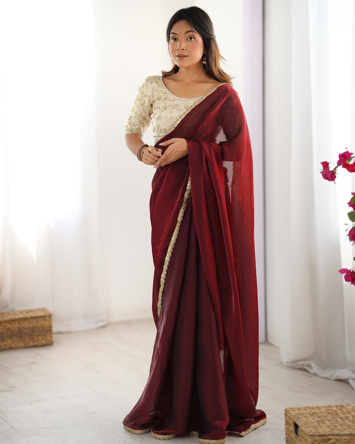 Urban Pallu Solid Tissue Festive Saree