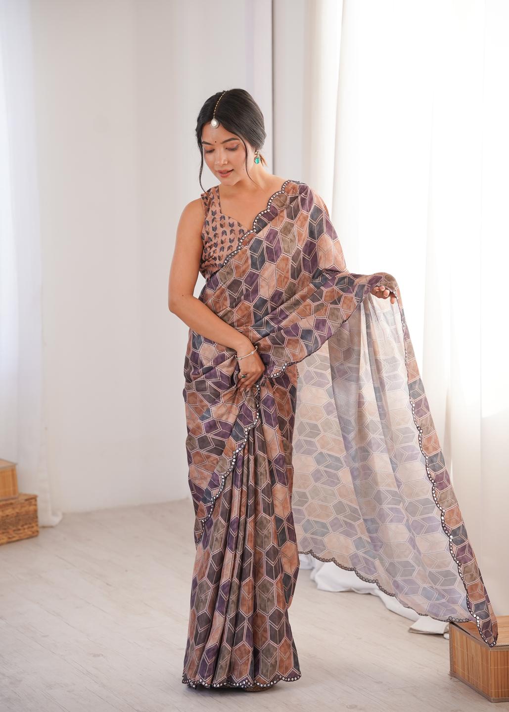Urban Pallu Mirror Work Silk Blend Saree