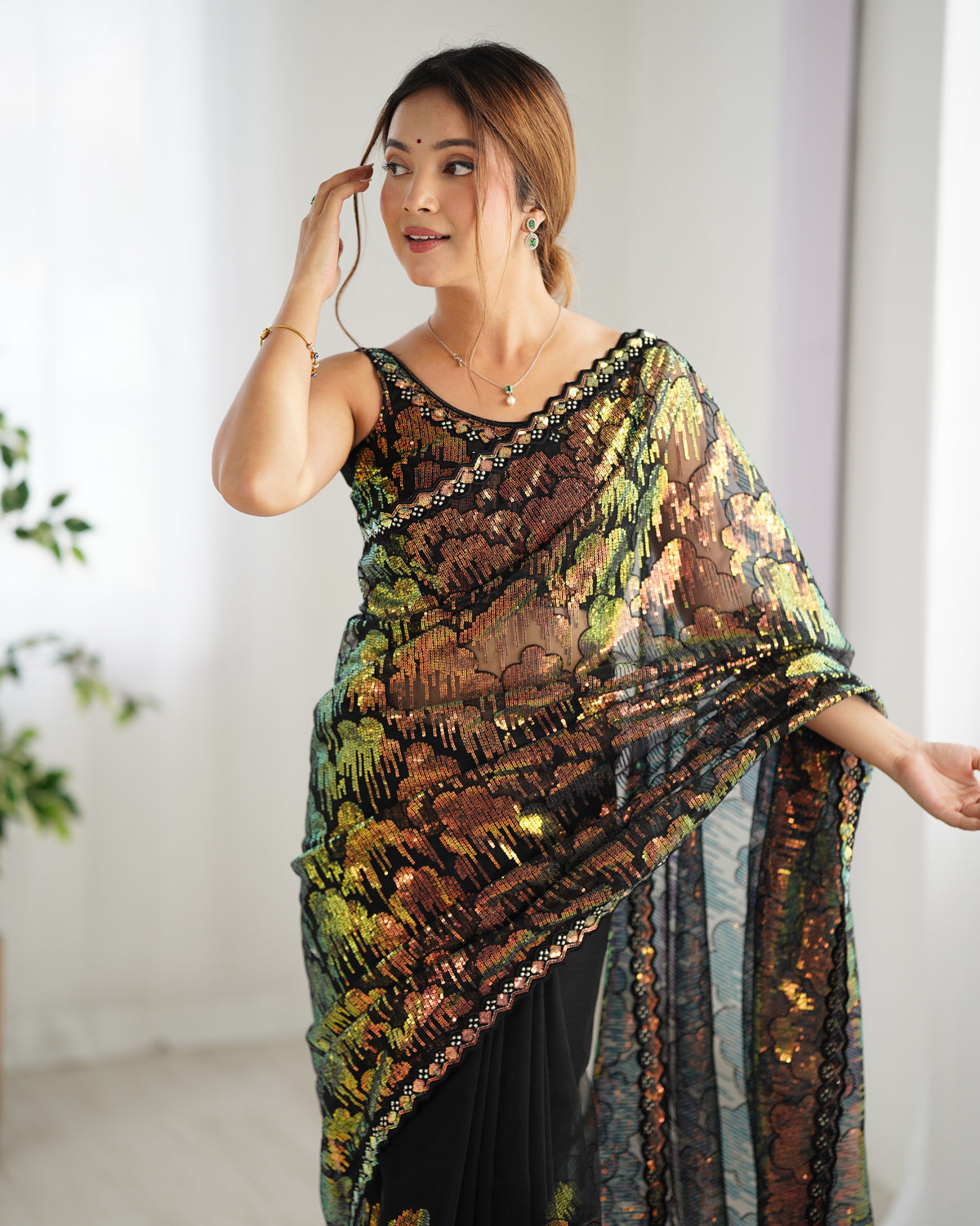 Urban Pallu Embroidered Net Festive Saree