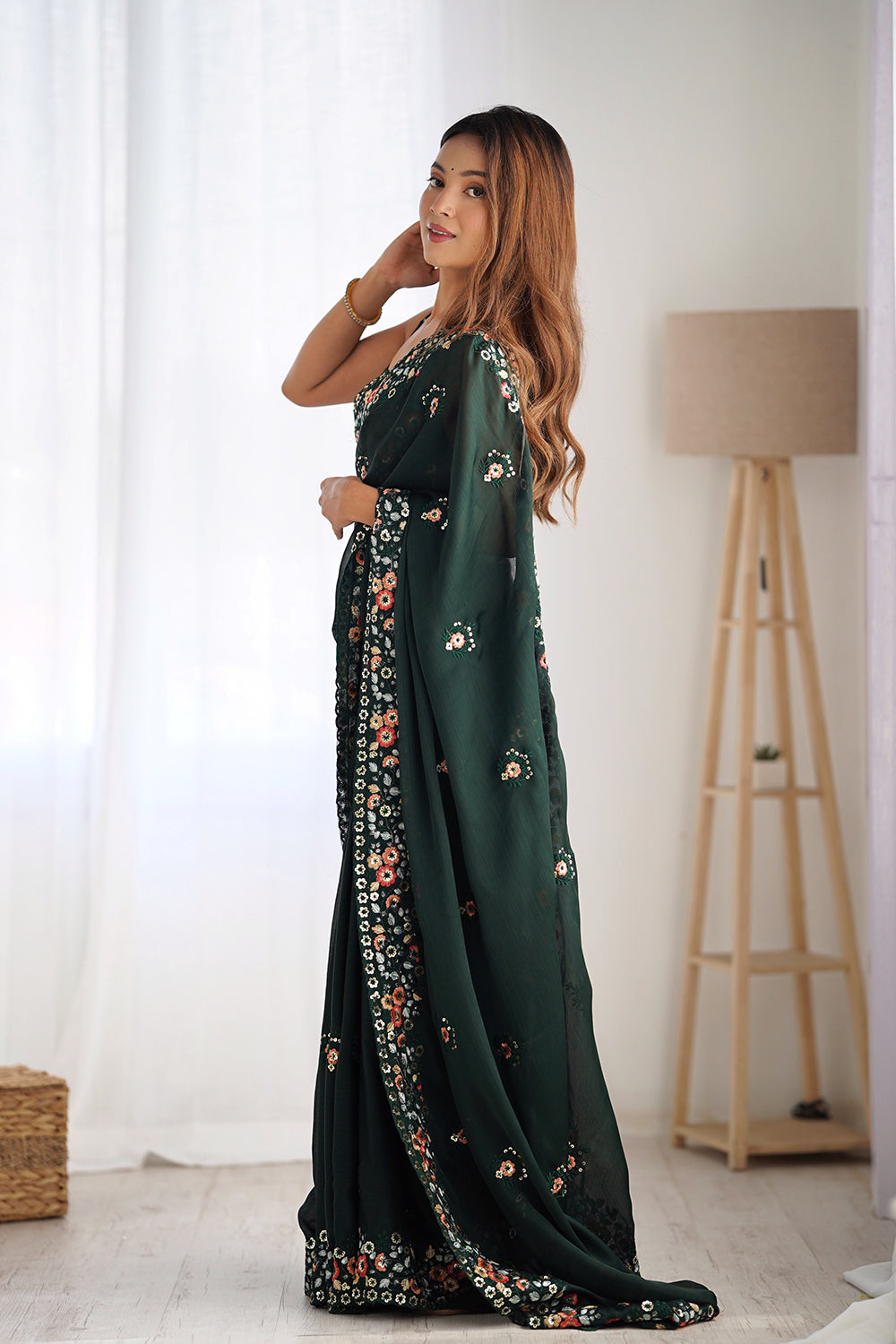 Urban Pallu Solid Poly Chiffon Festive Saree