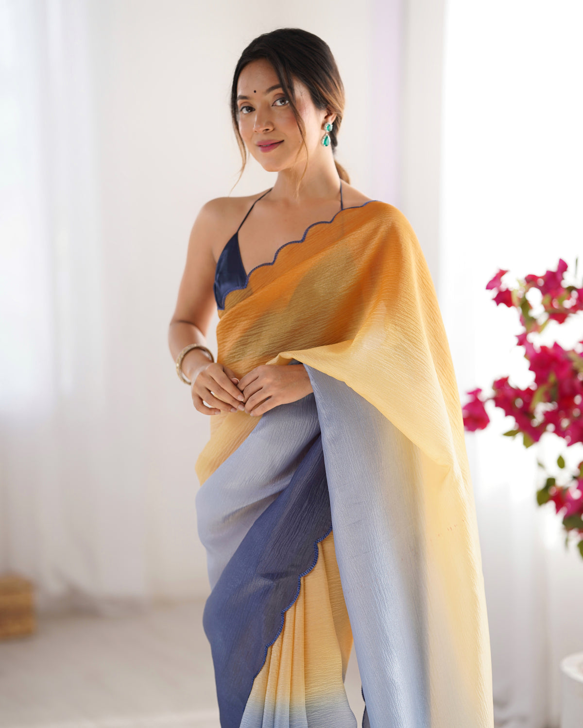 Urban Pallu Solid Silk Blend Party Saree