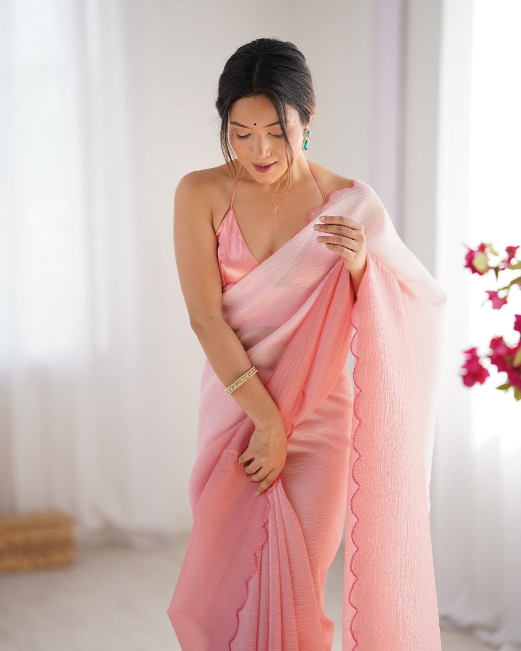 Urban Pallu Solid Silk Blend Party Saree