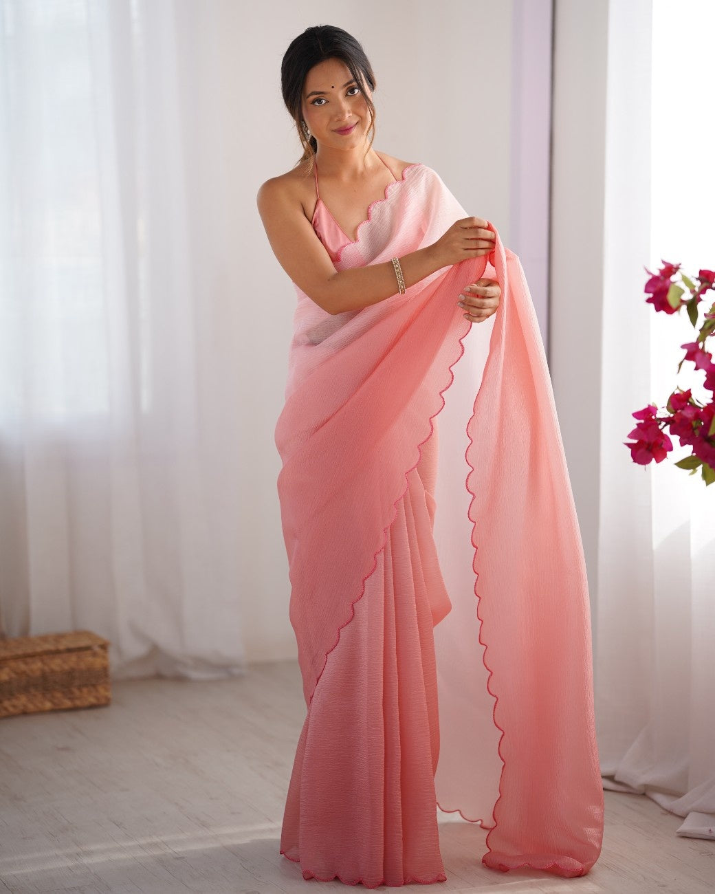 Urban Pallu Solid Silk Blend Party Saree