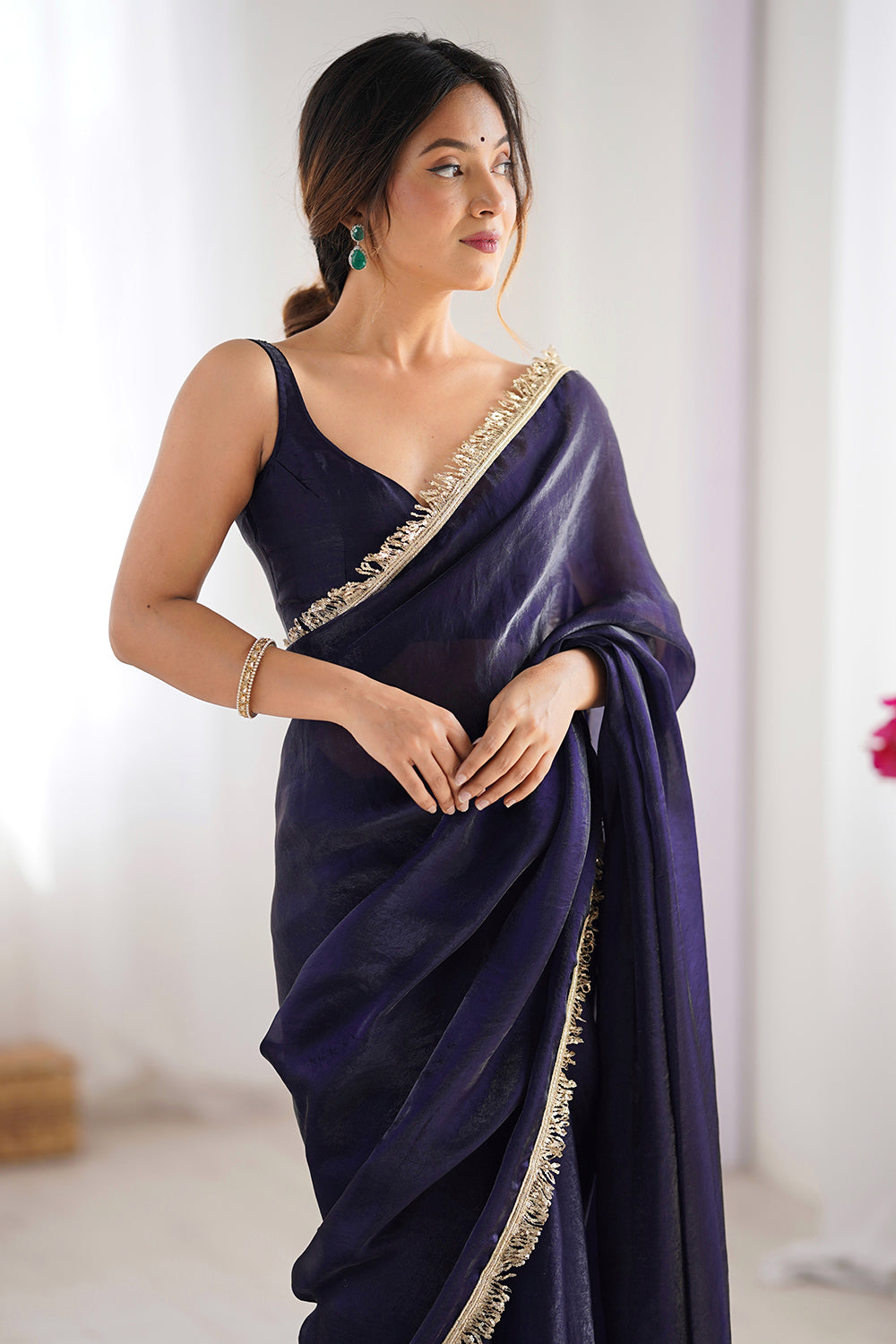 Urban Pallu Solid Poly Georgette Daily Saree