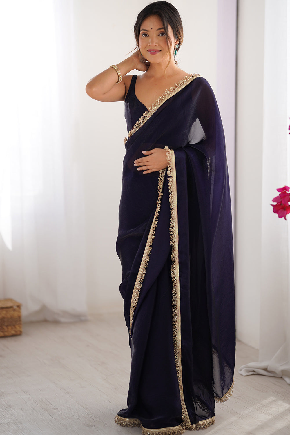 Urban Pallu Solid Poly Georgette Daily Saree