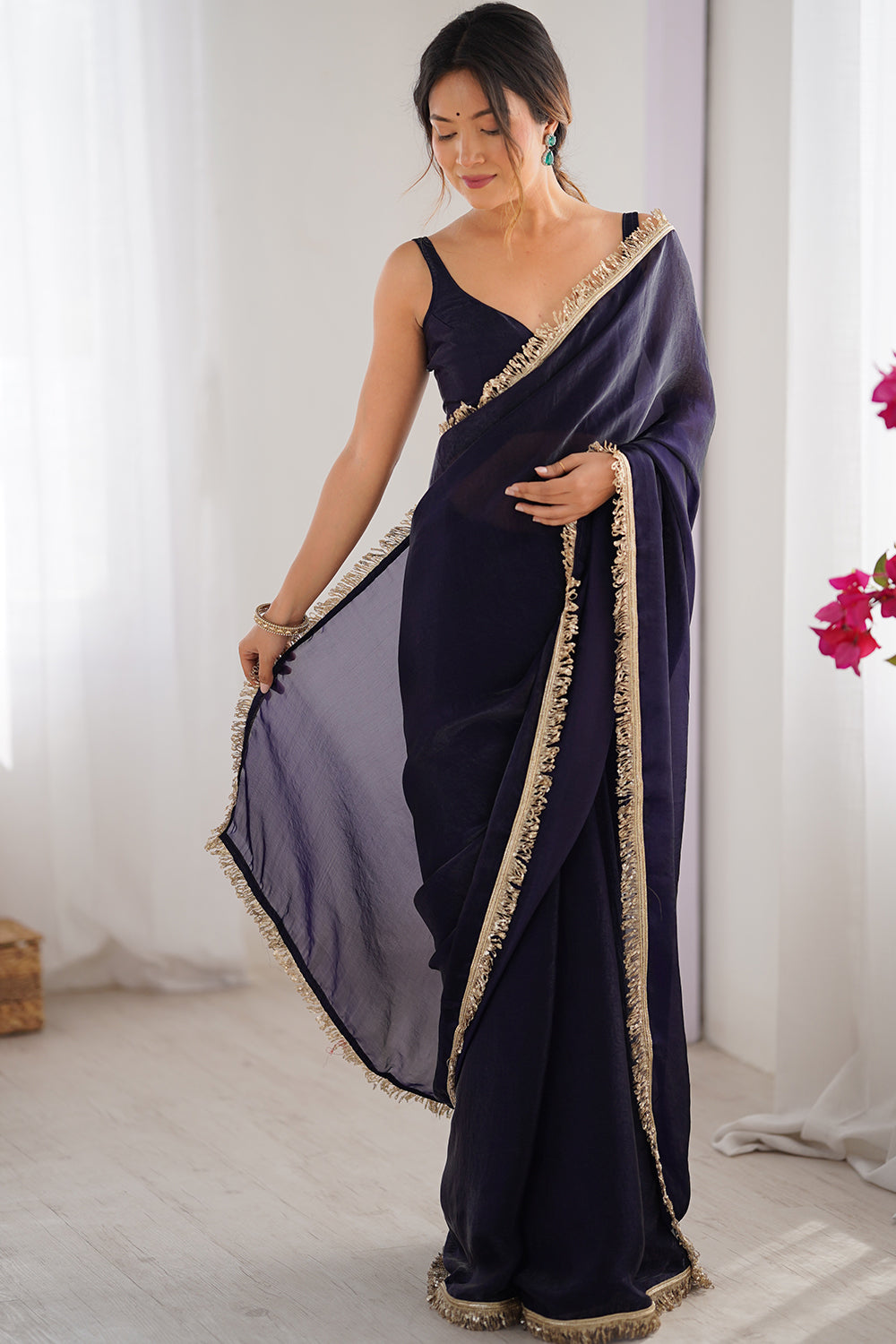 Urban Pallu Solid Poly Georgette Daily Saree