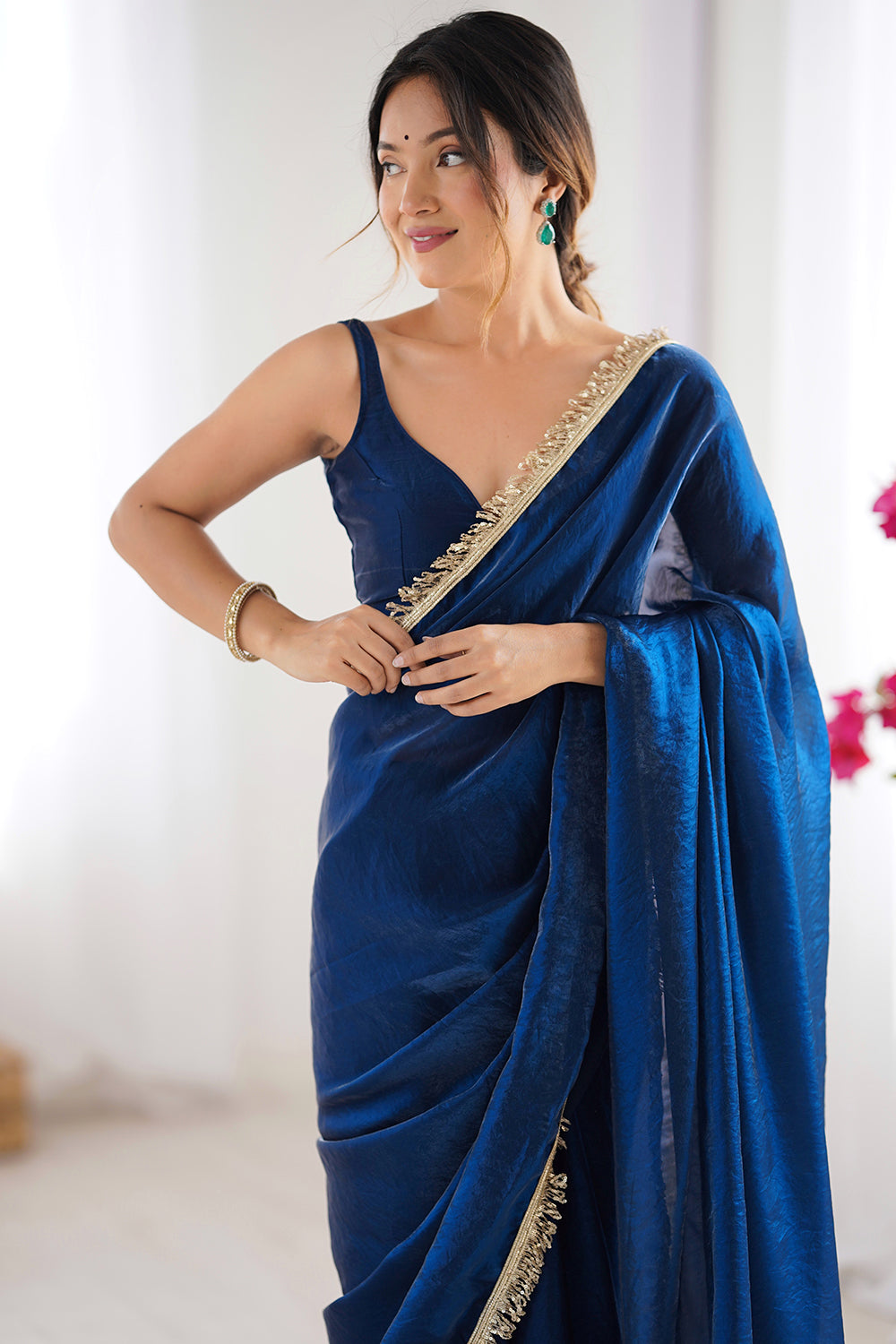 Urban Pallu Solid Poly Georgette Daily Saree