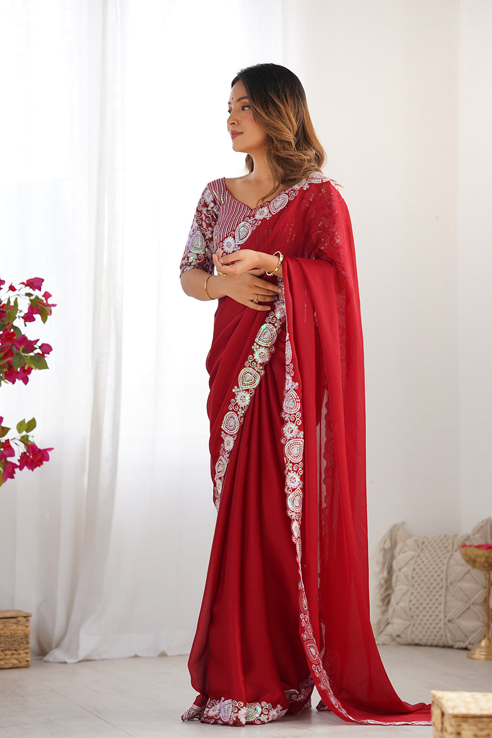 Urban Pallu Solid Poly Georgette Daily Saree