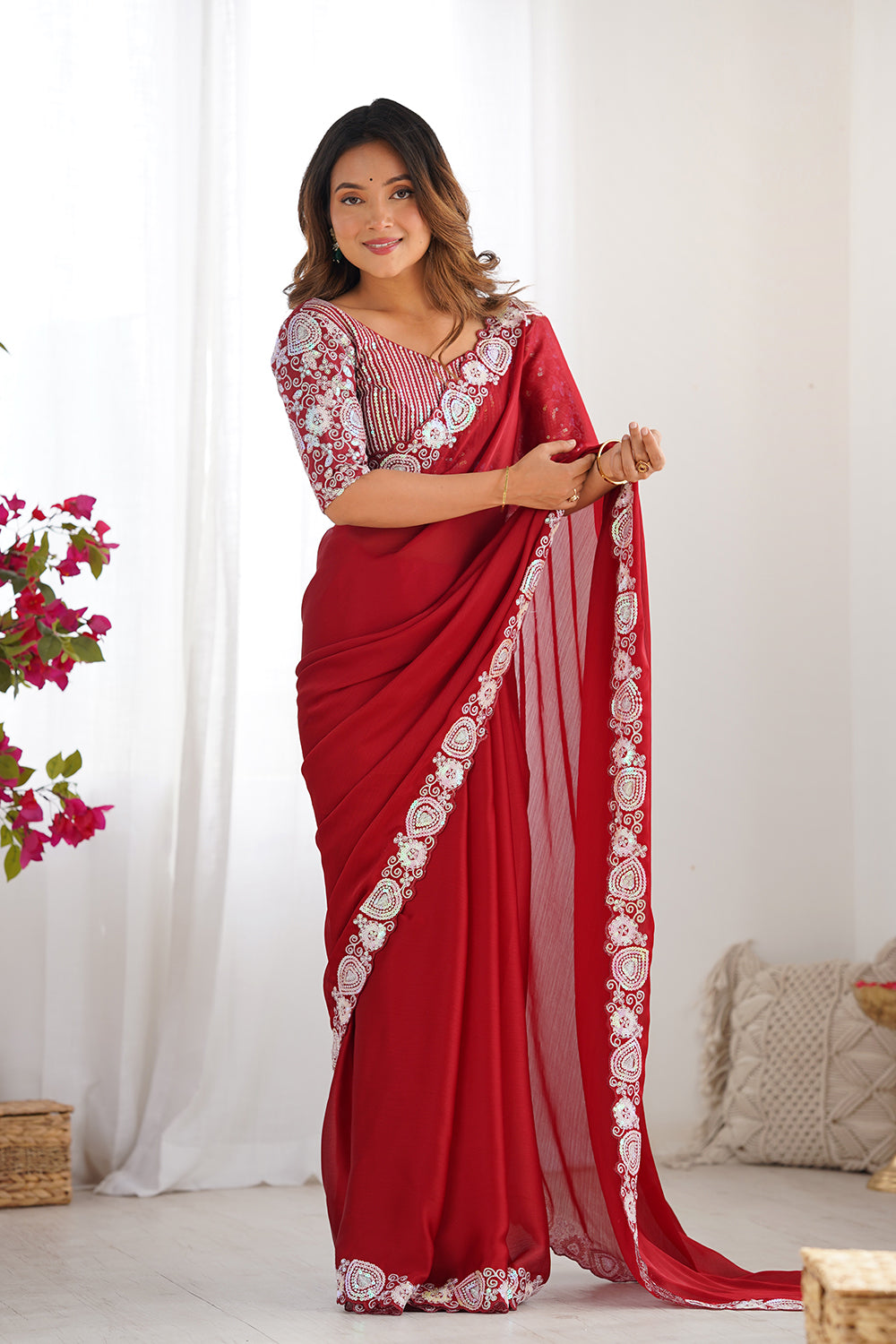 Urban Pallu Solid Poly Georgette Daily Saree