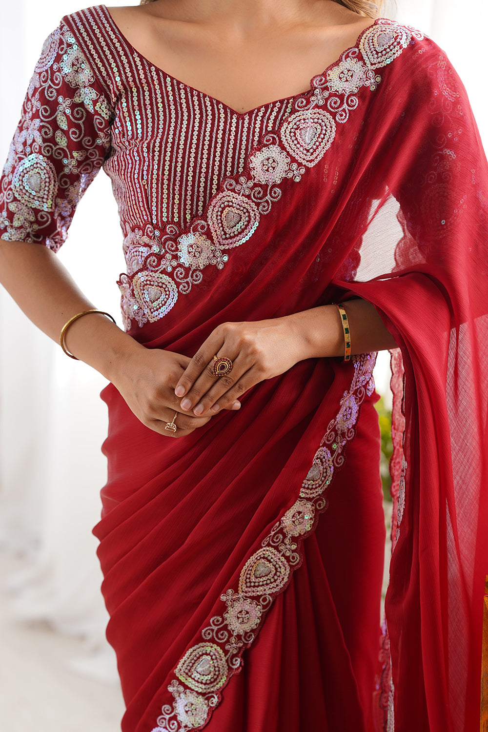 Urban Pallu Solid Poly Georgette Daily Saree