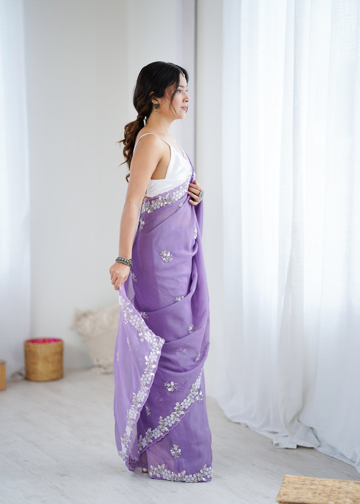 Urban Pallu Solid Poly Chiffon Daily Saree