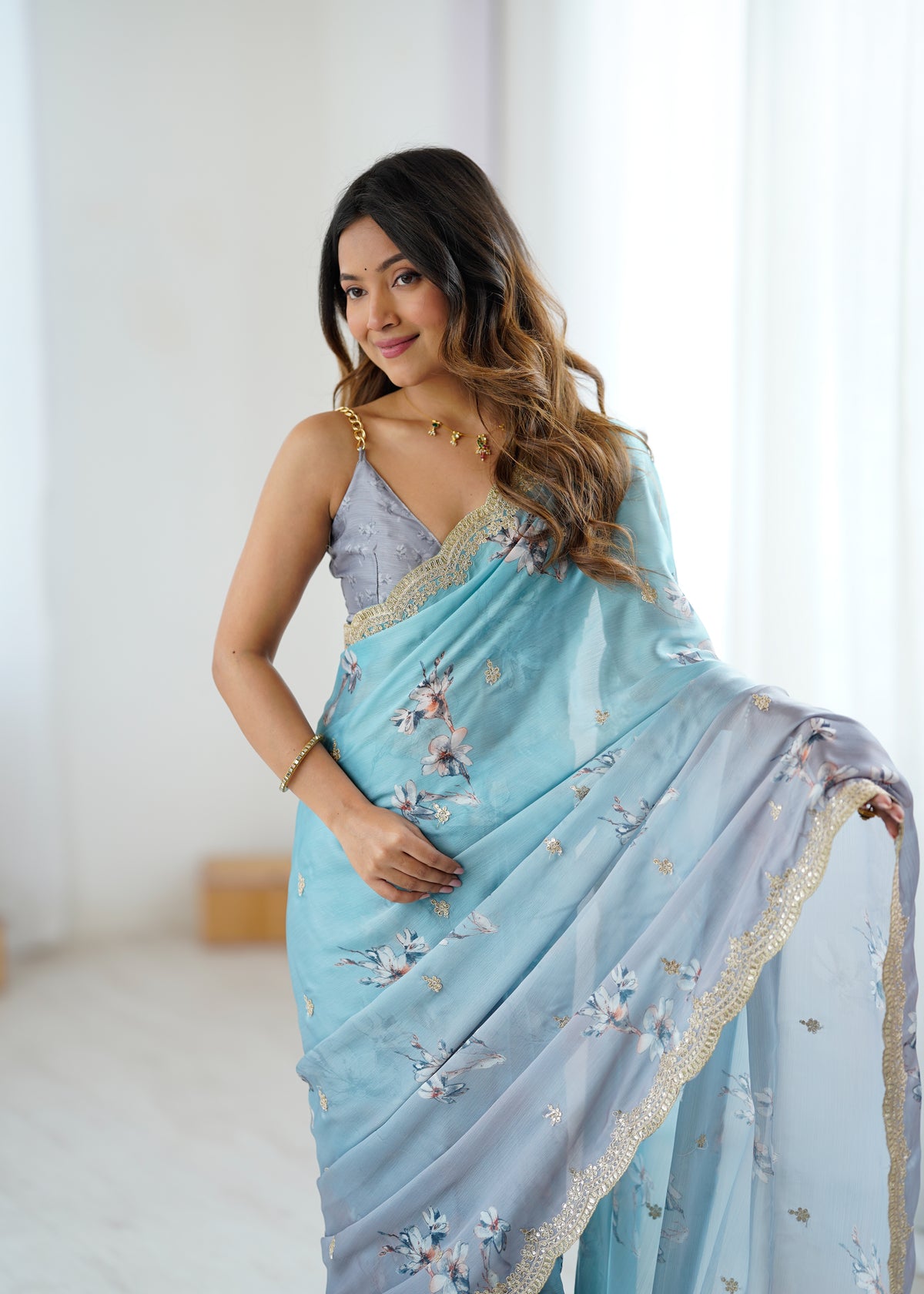 Urban Pallu Printed Poly Chiffon Daily Saree