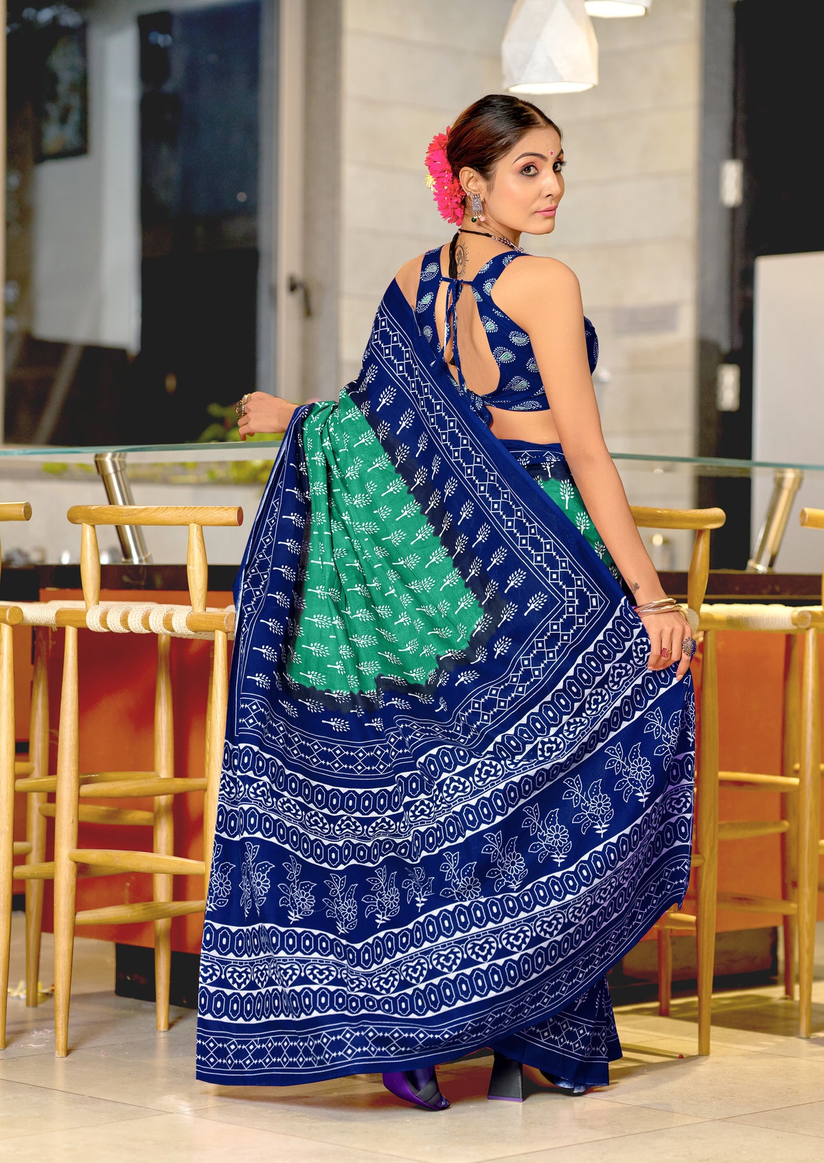 Urban Pallu Woven Design Pure Cotton Daily Saree