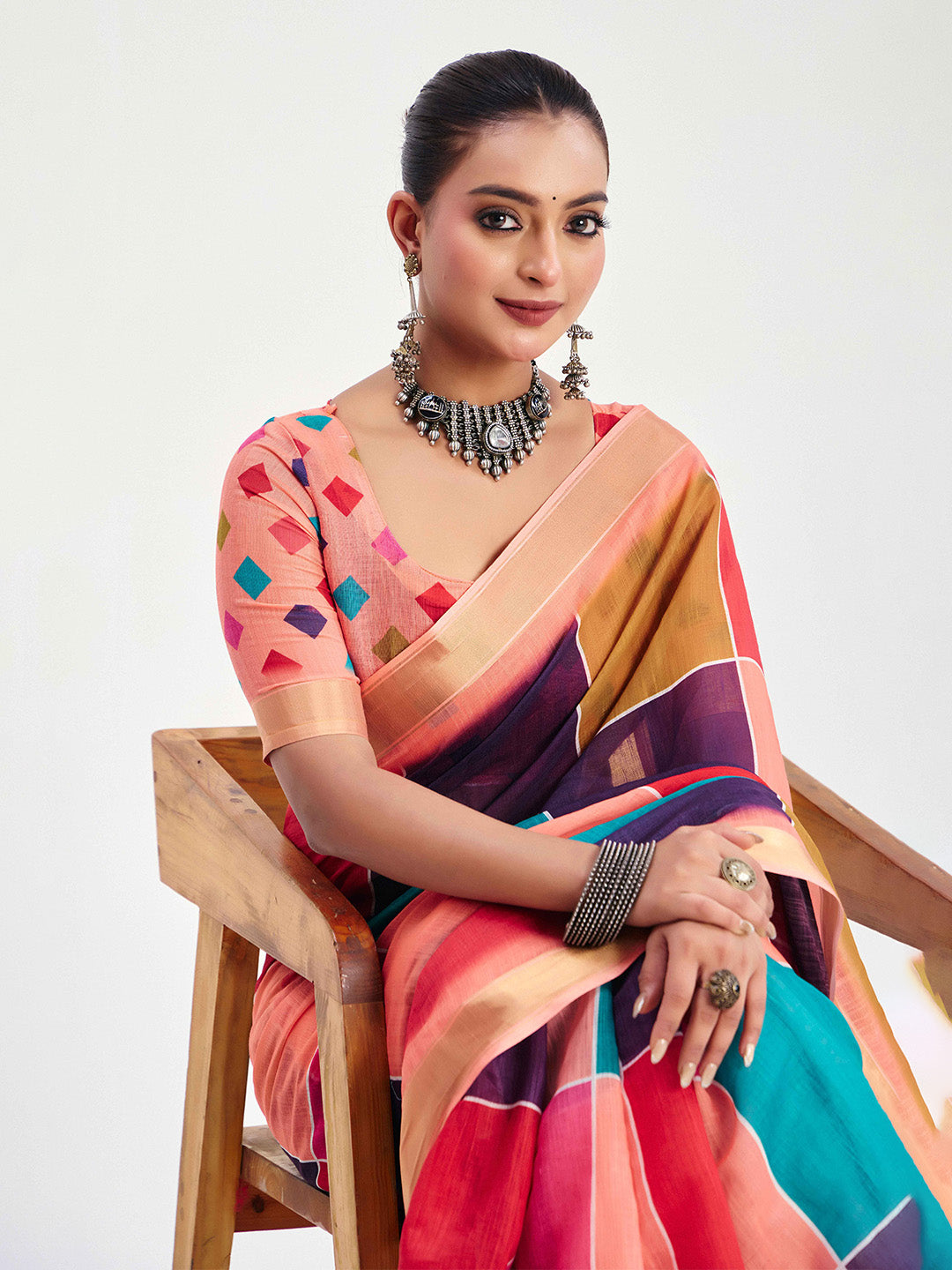 Urban Pallu Checked Silk Blend Fusion Saree