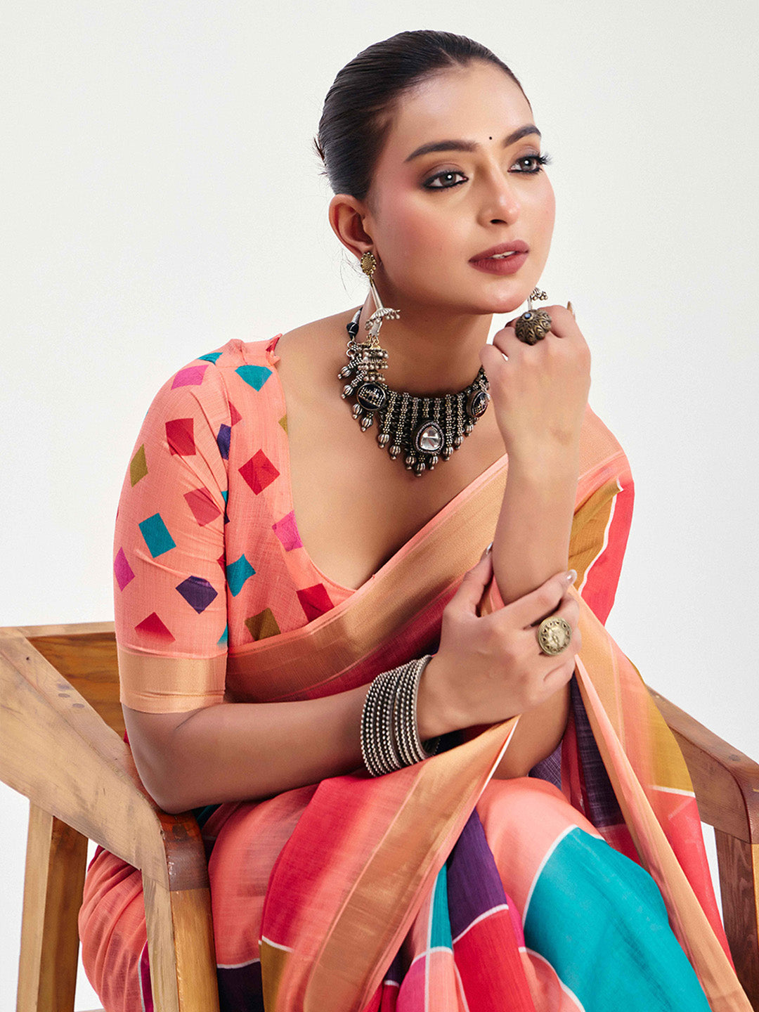 Urban Pallu Checked Silk Blend Fusion Saree